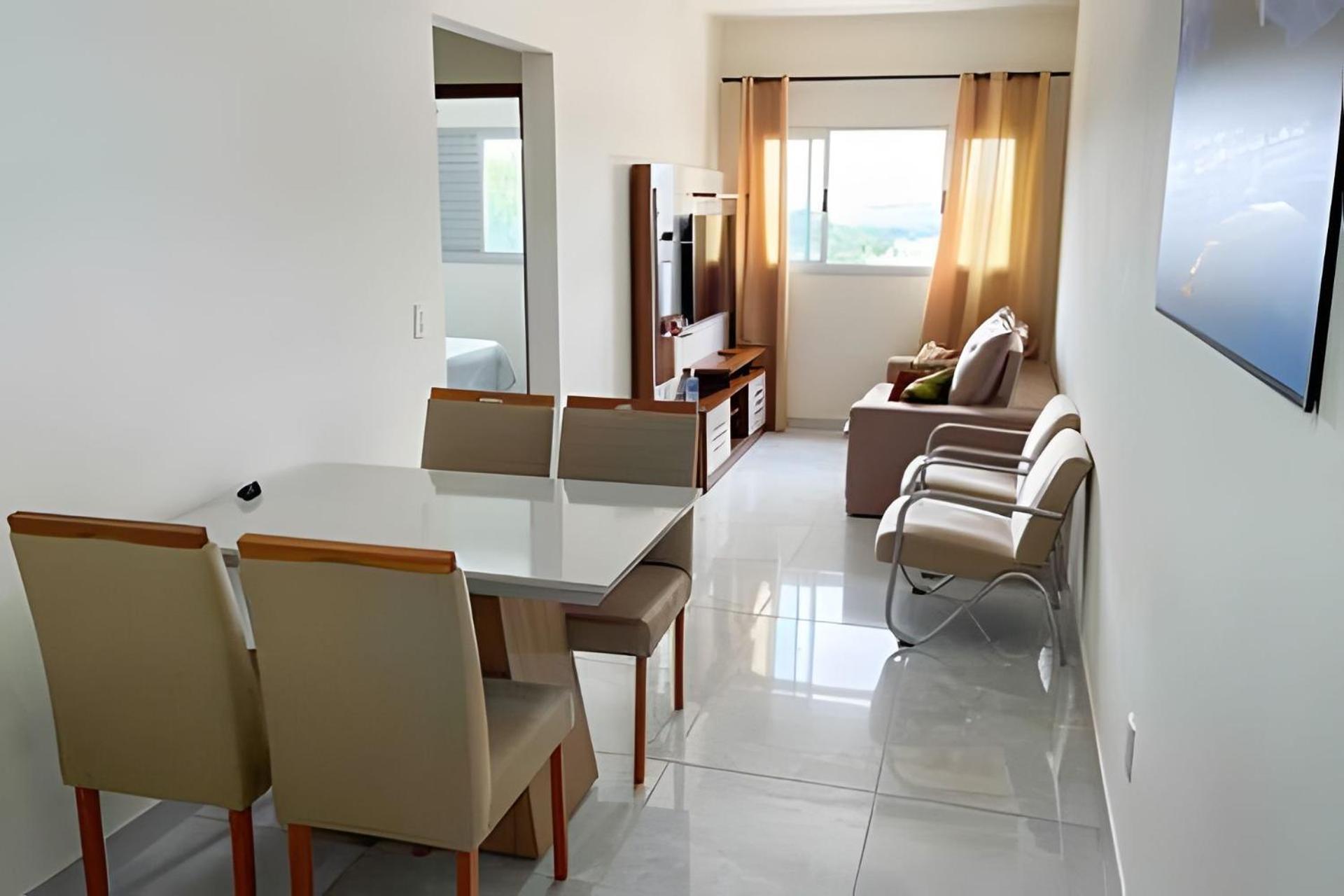 202- Apartamento De 2 Quartos Para Ate 5 Hospedes Patos de Minas Εξωτερικό φωτογραφία